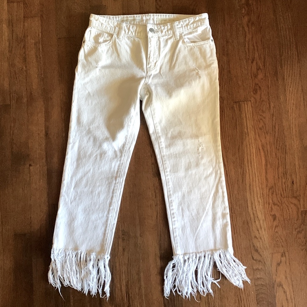 Pilcro and the Letterpress Anthropologie Hyphen white cropped frayed hem jeans
